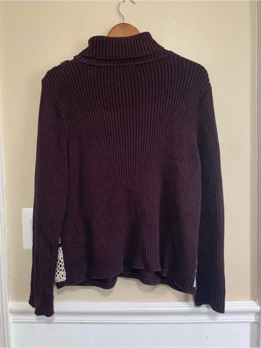 Liz Claiborne Brown Knit Sweater with Villager Sport Label